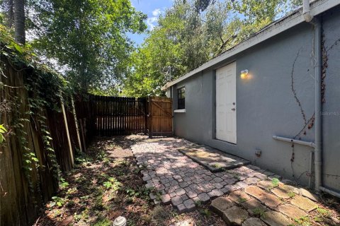 House in Tampa, Florida 3 bedrooms, 92.9 sq.m. № 1834974 - photo 9