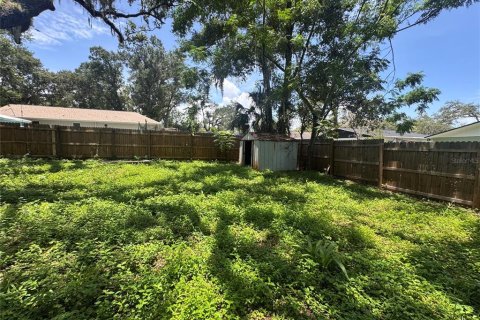House in Tampa, Florida 3 bedrooms, 92.9 sq.m. № 1834974 - photo 29