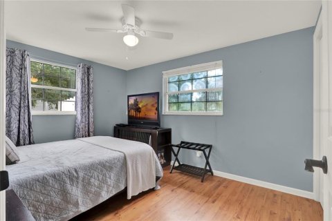 House in Apopka, Florida 4 bedrooms, 223.99 sq.m. № 1847508 - photo 24