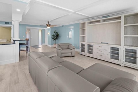 Купить кондоминиум в Пунта-Горда, Флорида 9 комнат, 145.3м2, № 2266989 - фото 15