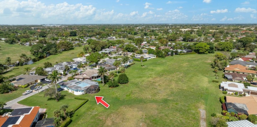 House in Tamarac, Florida 3 bedrooms, 224.17 sq.m. № 1065668