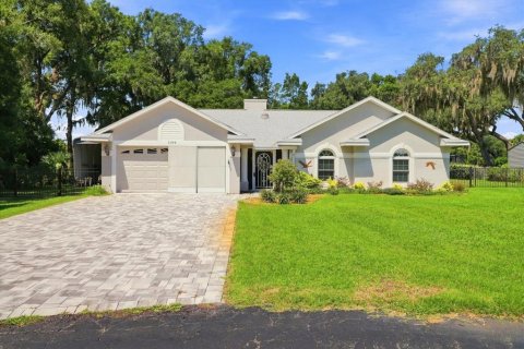 Casa en Inverness, Florida 3 dormitorios, 192.96 m2 № 2280580