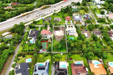 Terreno en venta en Miami, Florida № 1816422 - foto 2