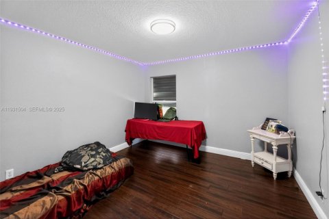 Villa ou maison à vendre à Loxahatchee Groves, Floride: 6 chambres, 327.57 m2 № 2079886 - photo 15