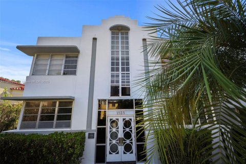 Condominio en venta en Miami Beach, Florida, 41.81 m2 № 1893357 - foto 20