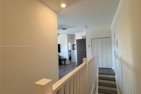 Купить виллу или дом в Дорал, Флорида 3 спальни, 273.69м2, № 1991540 - фото 29