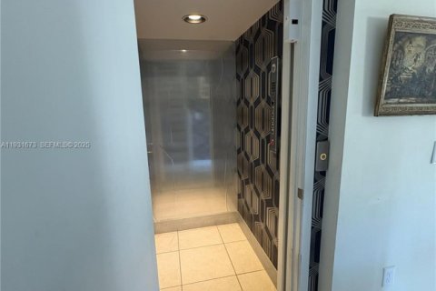 Купить виллу или дом в Дорал, Флорида 3 спальни, 273.69м2, № 1991540 - фото 4