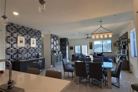 Купить виллу или дом в Дорал, Флорида 3 спальни, 273.69м2, № 1991540 - фото 8