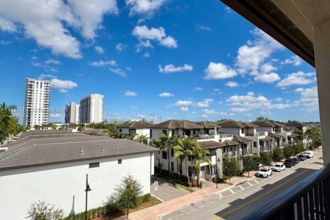 Купить виллу или дом в Дорал, Флорида 3 спальни, 273.69м2, № 1991540 - фото 9