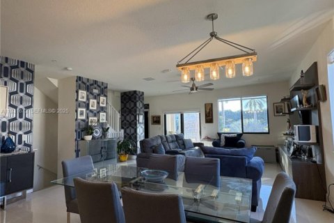 Купить виллу или дом в Дорал, Флорида 3 спальни, 273.69м2, № 1991540 - фото 15