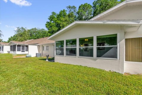 Condo in Ocala, Florida, 2 bedrooms  № 1650312 - photo 28
