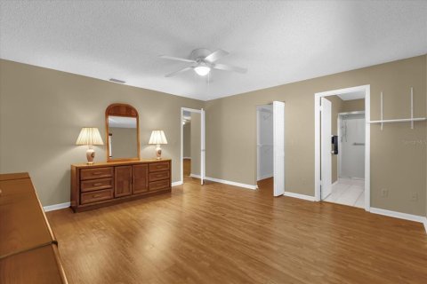 Condo in Ocala, Florida, 2 bedrooms  № 1650312 - photo 16