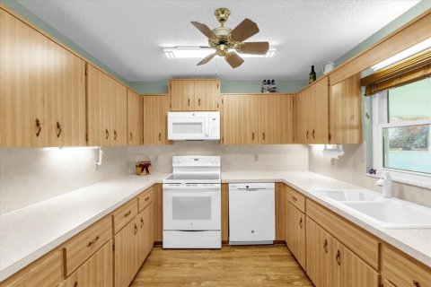 Condo in Ocala, Florida, 2 bedrooms  № 1650312 - photo 21