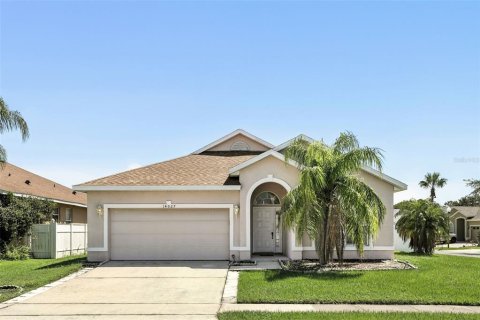House in Orlando, Florida 4 bedrooms, 183.85 sq.m. № 1847331 - photo 1