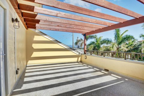 Townhouse in Tequesta, Florida 3 bedrooms, 161 sq.m. № 2267689 - photo 20