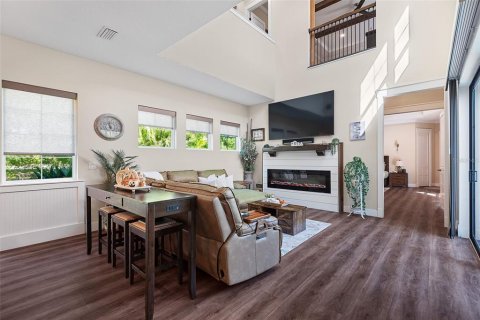 Villa ou maison à vendre à Palm Coast, Floride: 5 chambres, 338.54 m2 № 2403270 - photo 4