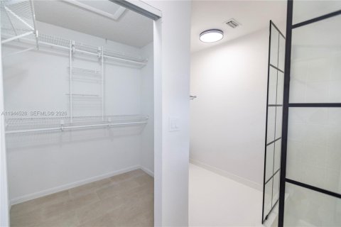 Снять в аренду виллу или дом в Купер-Сити, Флорида 3 спальни, 172.05м2, № 2001075 - фото 18