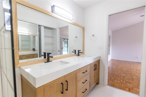 Снять в аренду виллу или дом в Купер-Сити, Флорида 3 спальни, 172.05м2, № 2001075 - фото 19