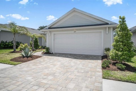 House in Palm Coast, Florida 3 bedrooms, 167.78 sq.m. № 2106594 - photo 3