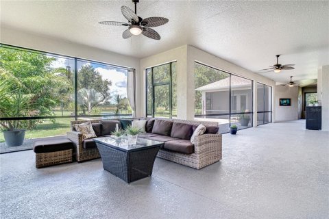 Casa en venta en Groveland, Florida, 4 dormitorios, 338.91 m2 № 1906688 - foto 29