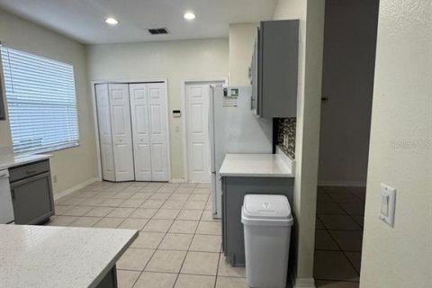 Casa en alquiler en Davenport, Florida, 3 dormitorios, 148.64 m2 № 1822341 - foto 17