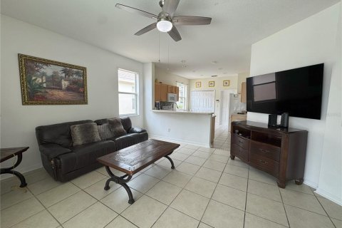 Casa en alquiler en Davenport, Florida, 3 dormitorios, 148.64 m2 № 1822341 - foto 5