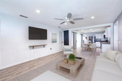 House in Starke, Florida 3 bedrooms, 146.04 sq.m. № 2111602 - photo 7