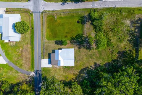 House in Starke, Florida 3 bedrooms, 146.04 sq.m. № 2111602 - photo 29