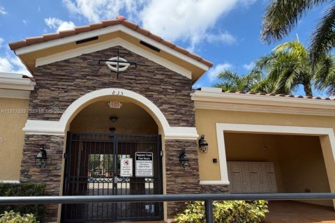 Adosado en venta en Davie, Florida, 4 dormitorios, 193.7 m2 № 2042554 - foto 4