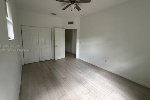 Adosado en venta en Davie, Florida, 4 dormitorios, 193.7 m2 № 2042554 - foto 12