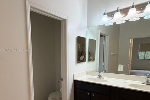 Adosado en venta en Davie, Florida, 4 dormitorios, 193.7 m2 № 2042554 - foto 16