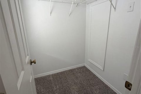Townhouse in Tampa, Florida 2 bedrooms, 105.35 sq.m. № 2100484 - photo 20