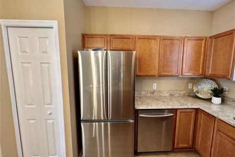 Townhouse in Tampa, Florida 2 bedrooms, 105.35 sq.m. № 2100484 - photo 5