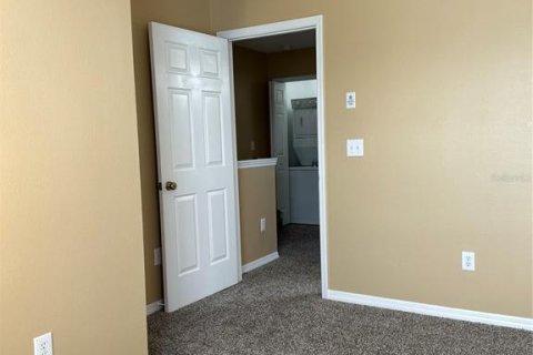 Townhouse in Tampa, Florida 2 bedrooms, 105.35 sq.m. № 2100484 - photo 19