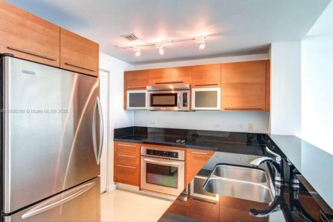 Copropriété à louer à Miami, Floride: 2 chambres, 98.29 m2 № 1949464 - photo 20