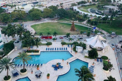 Copropriété à louer à Miami, Floride: 2 chambres, 98.29 m2 № 1949464 - photo 12