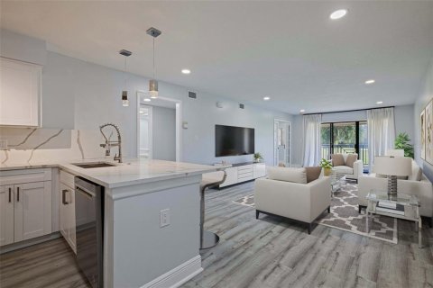 Condo in Wesley Chapel, Florida, 3 bedrooms  № 1583551 - photo 3