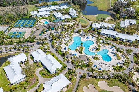 Condo in Wesley Chapel, Florida, 3 bedrooms  № 1583551 - photo 2
