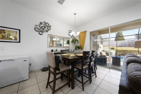 Touwnhouse à vendre à Davenport, Floride: 3 chambres, 164.53 m2 № 2130955 - photo 10