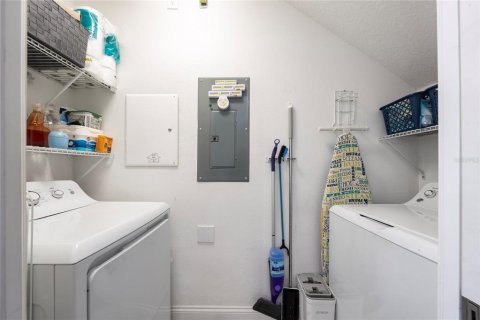 Touwnhouse à vendre à Davenport, Floride: 3 chambres, 164.53 m2 № 2130955 - photo 24