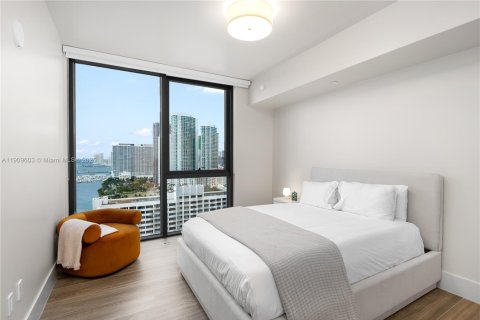 Copropriété à vendre à Miami, Floride: 3 chambres, 254.83 m2 № 1966234 - photo 14