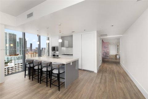 Copropriété à vendre à Miami, Floride: 3 chambres, 254.83 m2 № 1966234 - photo 10