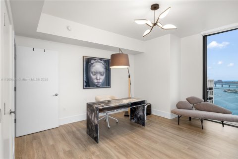 Copropriété à vendre à Miami, Floride: 3 chambres, 254.83 m2 № 1966234 - photo 16