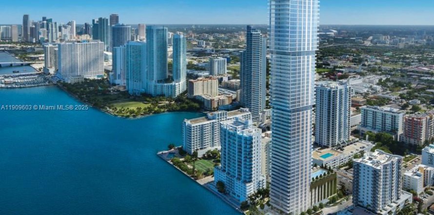 Condo à Miami, Floride, 3 chambres  № 1966234