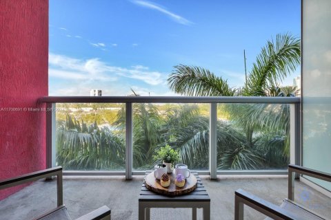 Condominio en venta en Hallandale Beach, Florida, 2 dormitorios, 96.34 m2 № 1949715 - foto 14