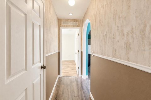 Villa ou maison à vendre à Kissimmee, Floride: 4 chambres, 174.1 m2 № 2138032 - photo 5
