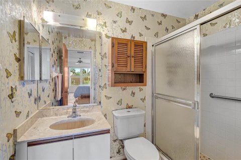 House in Englewood, Florida 2 bedrooms, 139.17 sq.m. № 1528395 - photo 18