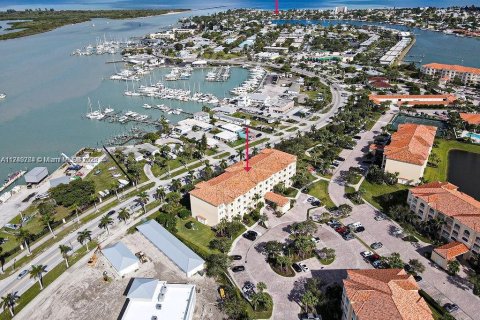 Copropriété à louer à St. Lucie, Floride: 2 chambres, 184.78 m2 № 1959754 - photo 29