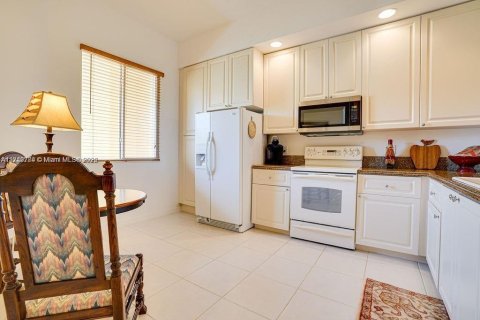 Copropriété à louer à St. Lucie, Floride: 2 chambres, 184.78 m2 № 1959754 - photo 8