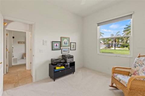 House in Sarasota, Florida 4 bedrooms, 223.43 sq.m. № 2092070 - photo 27